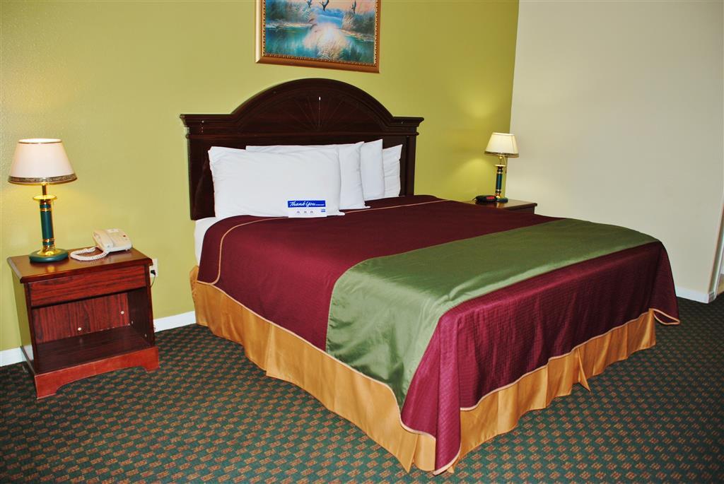 Americas Best Value Inn&Suites Hempstead Habitación foto