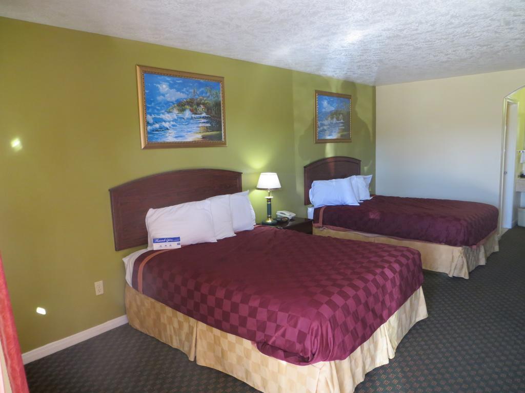 Americas Best Value Inn&Suites Hempstead Habitación foto