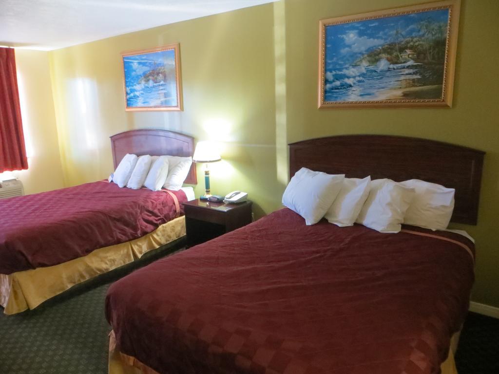 Americas Best Value Inn&Suites Hempstead Habitación foto