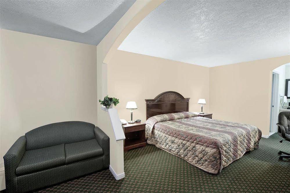 Americas Best Value Inn&Suites Hempstead Exterior foto